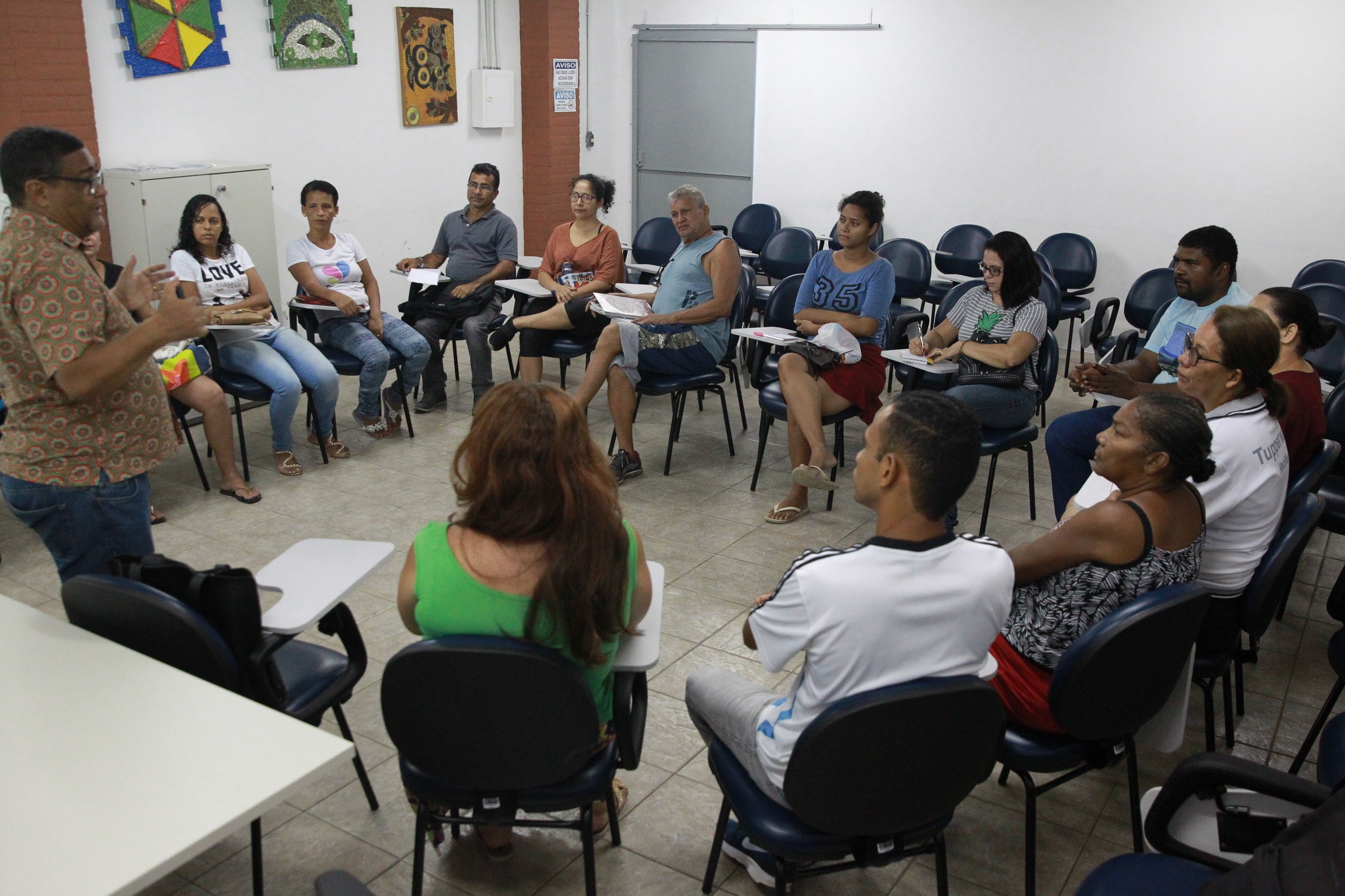 Leia mais sobre o artigo Projeto da Prefeitura do Jaboatão capacita população para mercado da economia solidária