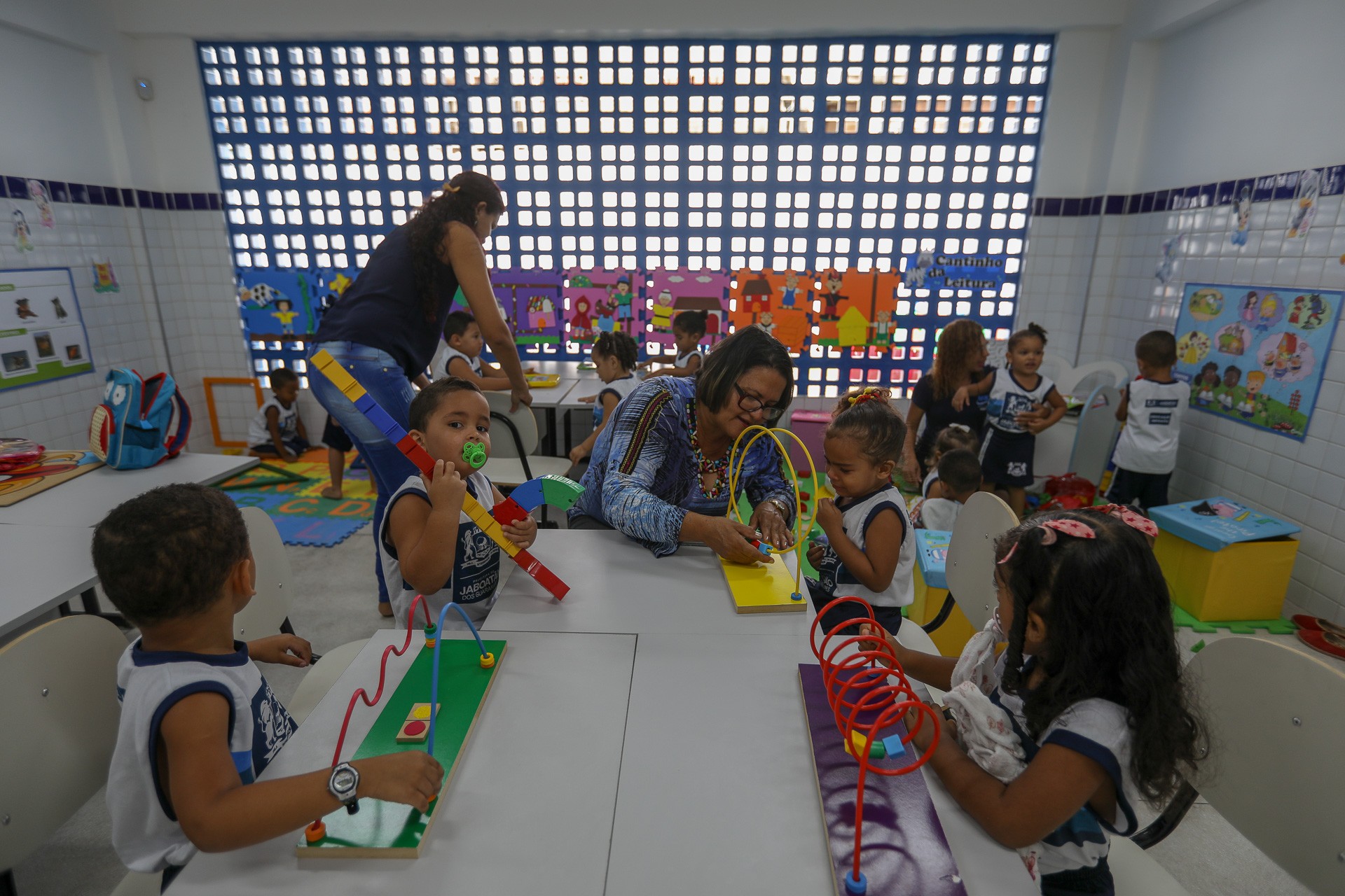 Leia mais sobre o artigo Prefeitura inaugura creche em Cavaleiro e Jaboatão passa a contar 21 unidades de educação infantil